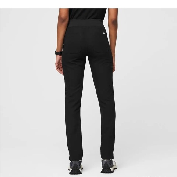 Figs High Waisted Yola Skinny Scrub Pants - Picture 14 of 15